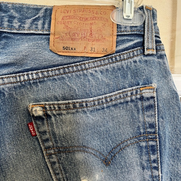 Vintage Levi’s 501xx size 31 tag - modern 27 - Picture 4 of 8